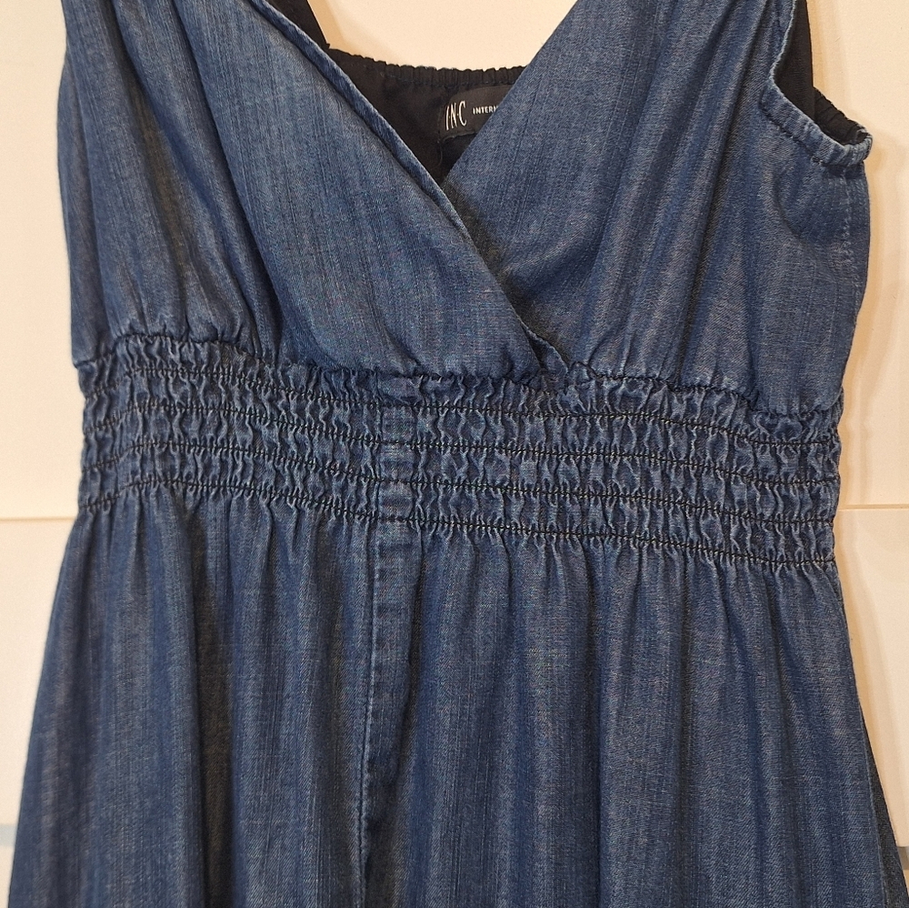 INC International Concepts Soft Chambray Denim Mini Dress Smocked Waist Size 4 - Picture 6 of 16